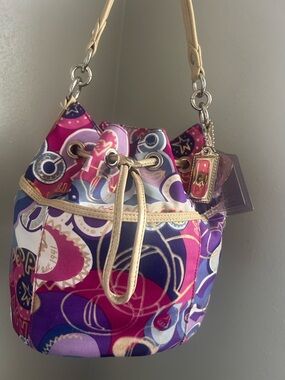 Coach Poppy Graffiti Bucket Bag Style 18314 Rare, Limited Edition